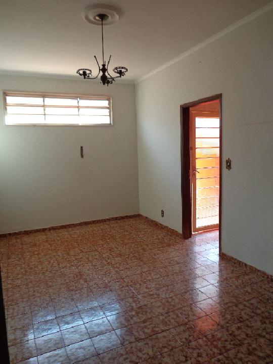 Alugar Casas / Padrão em Ribeirão Preto R$ 1.600,00 - Foto 23