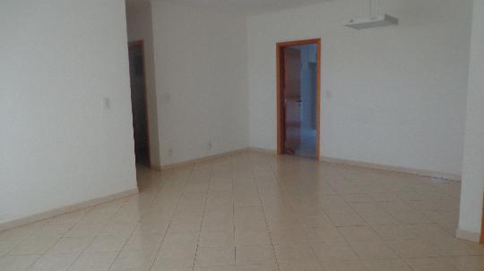 Comprar Apartamentos / Padrão em Ribeirão Preto R$ 590.000,00 - Foto 1