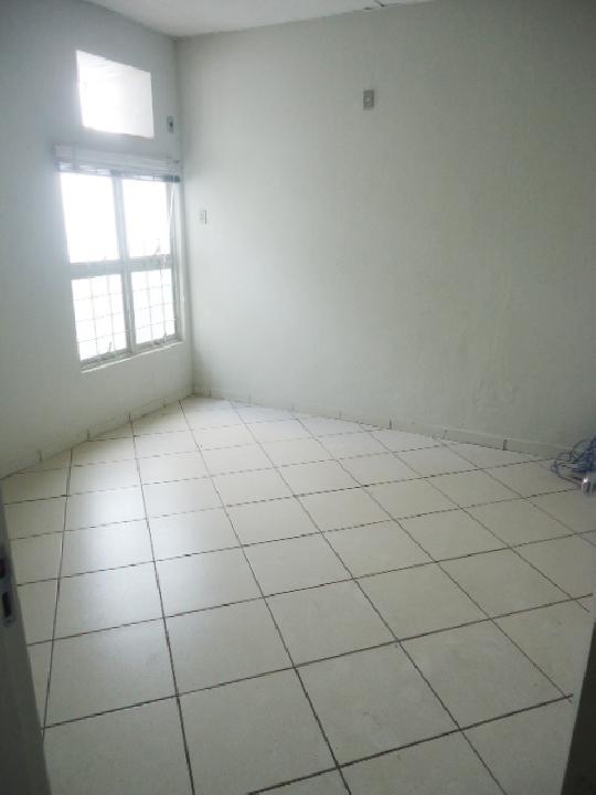 Alugar Casas / Padrão em Ribeirão Preto R$ 2.000,00 - Foto 5