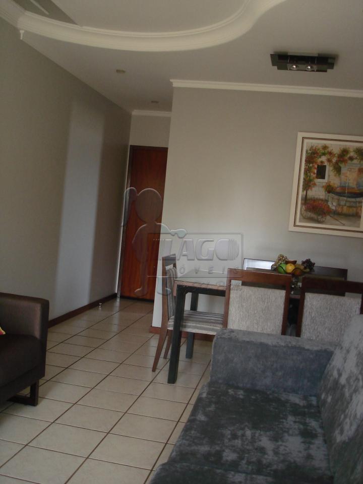 Comprar Apartamentos / Padrão em Ribeirão Preto R$ 375.000,00 - Foto 2