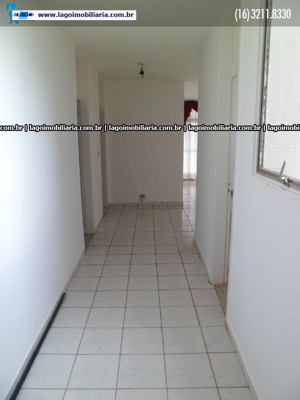 Alugar Apartamentos / Padrão em Ribeirão Preto R$ 1.500,00 - Foto 1