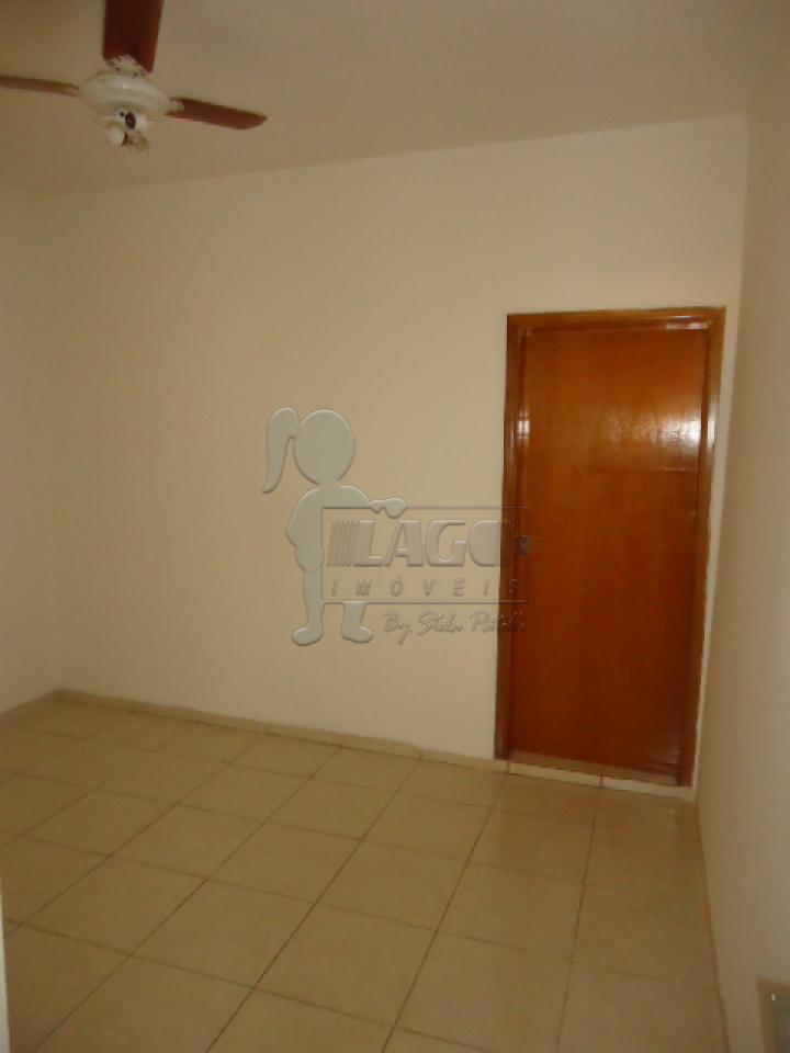 Alugar Casas / Padrão em Ribeirão Preto R$ 2.200,00 - Foto 9
