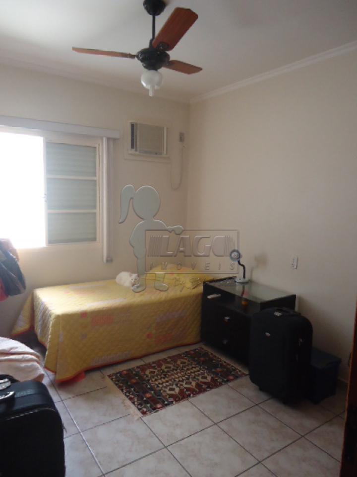 Alugar Apartamentos / Padrão em Ribeirão Preto R$ 1.800,00 - Foto 5