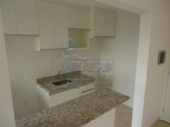 Alugar Apartamentos / Padrão em Ribeirão Preto R$ 950,00 - Foto 3