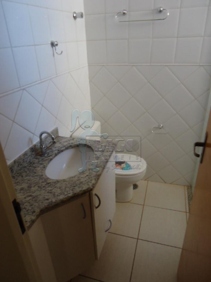 Alugar Apartamentos / Padrão em Ribeirão Preto R$ 1.100,00 - Foto 8