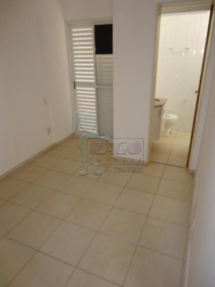 Alugar Apartamentos / Padrão em Ribeirão Preto R$ 1.100,00 - Foto 9