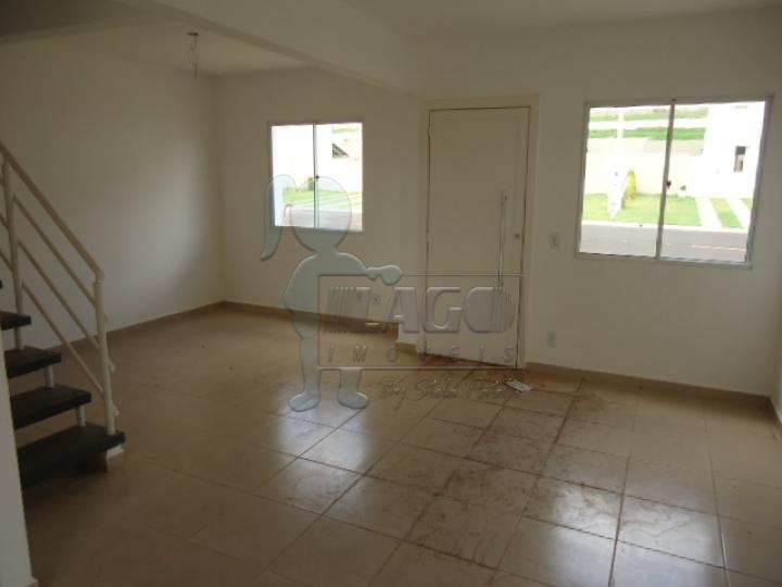Alugar Casas / Condomínio em Ribeirão Preto R$ 2.500,00 - Foto 1