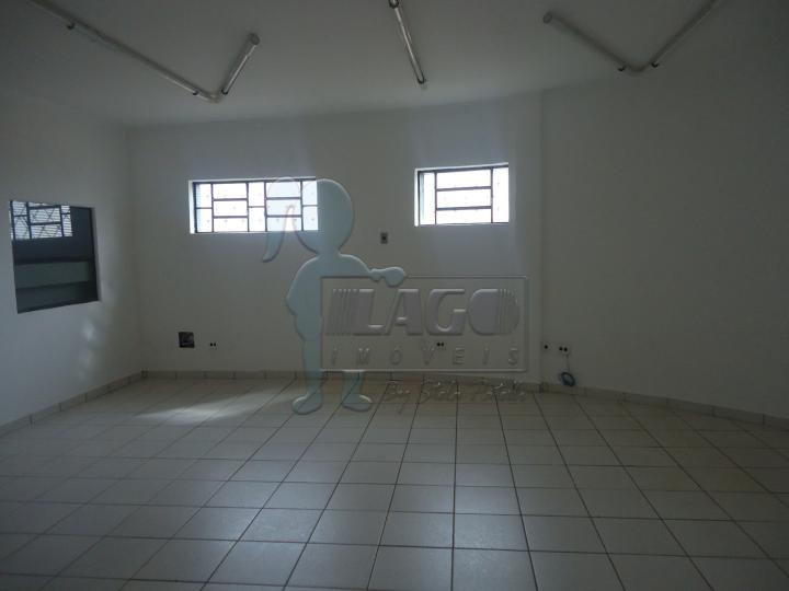 Alugar Comercial / Salão / Galpão em Ribeirão Preto R$ 12.000,00 - Foto 18