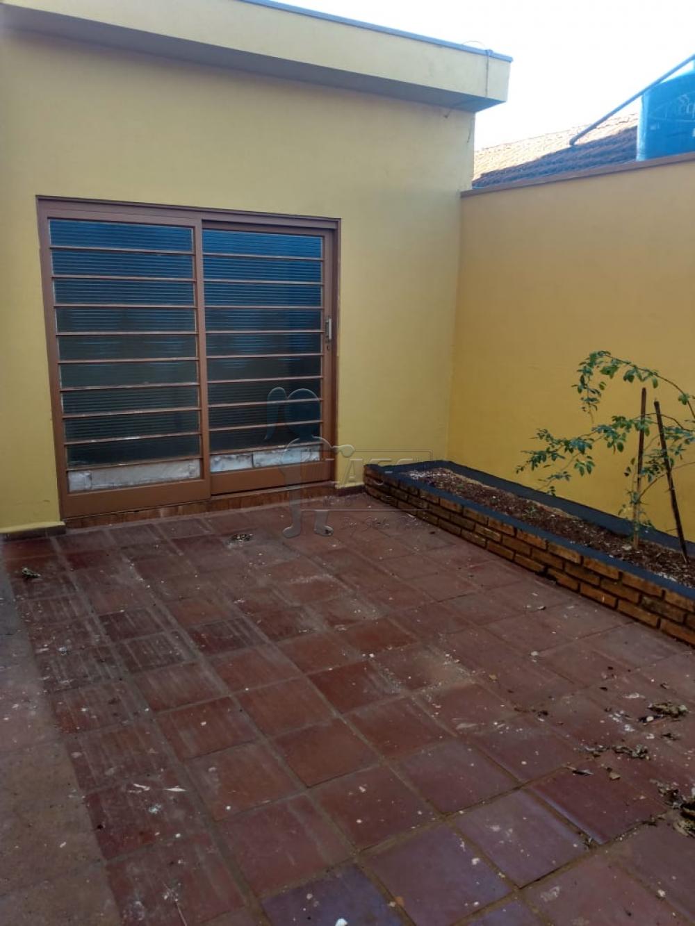 Alugar Casas / Padrão em Ribeirão Preto R$ 1.000,00 - Foto 13