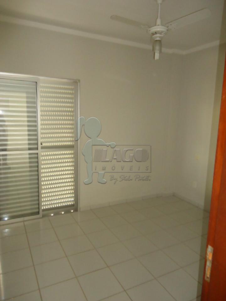 Alugar Apartamentos / Padrão em Ribeirão Preto R$ 800,00 - Foto 5