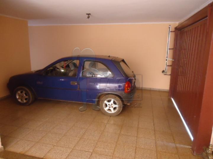 Alugar Casas / Padrão em Ribeirão Preto R$ 1.000,00 - Foto 1