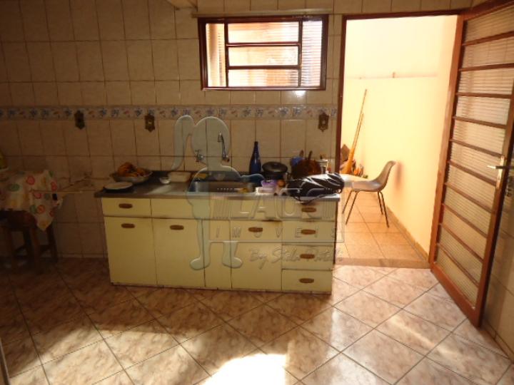 Alugar Casas / Padrão em Ribeirão Preto R$ 1.000,00 - Foto 8