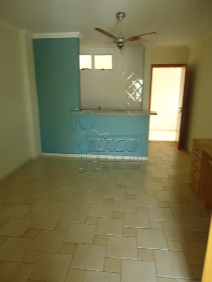 Alugar Apartamentos / Kitchenet / Flat em Ribeirão Preto R$ 650,00 - Foto 1