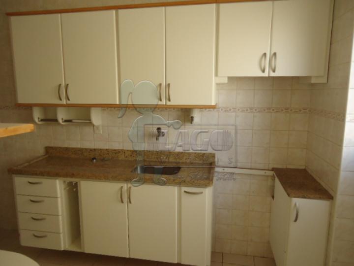 Alugar Apartamentos / Padrão em Ribeirão Preto R$ 1.200,00 - Foto 6