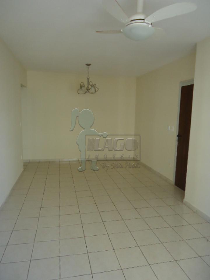 Alugar Apartamentos / Padrão em Ribeirão Preto R$ 1.200,00 - Foto 3