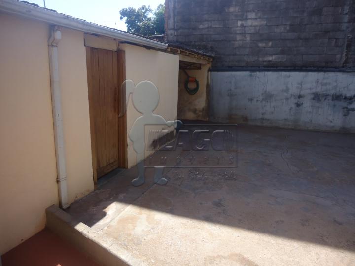 Alugar Casas / Padrão em Ribeirão Preto R$ 1.300,00 - Foto 12