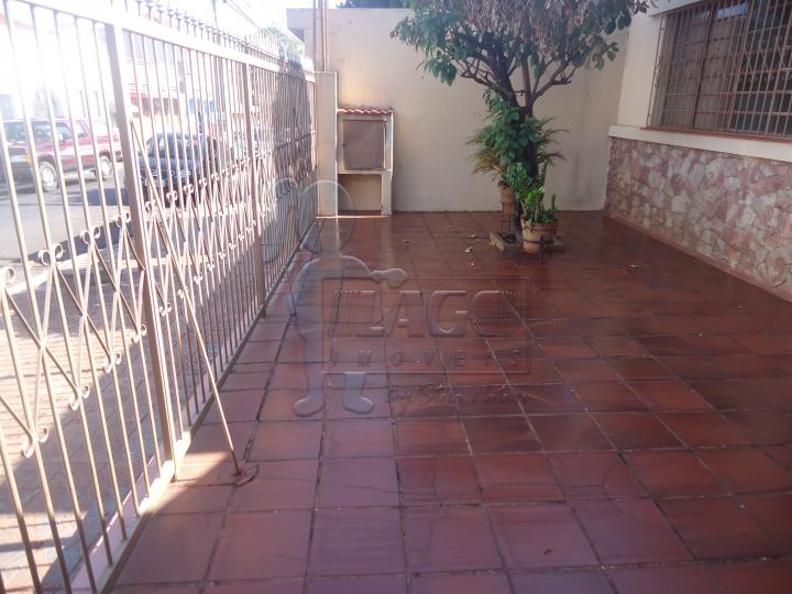 Alugar Casas / Padrão em Ribeirão Preto R$ 1.300,00 - Foto 1