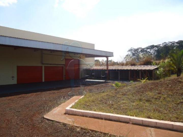 Alugar Comercial / Salão/Galpão em Cravinhos R$ 48.000,00 - Foto 17