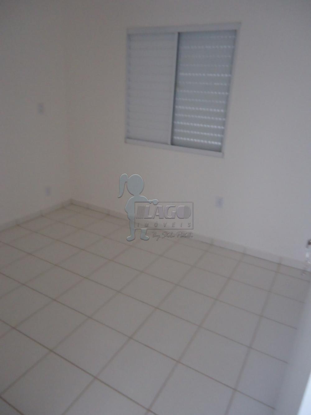 Alugar Apartamentos / Padrão em Ribeirão Preto R$ 600,00 - Foto 2