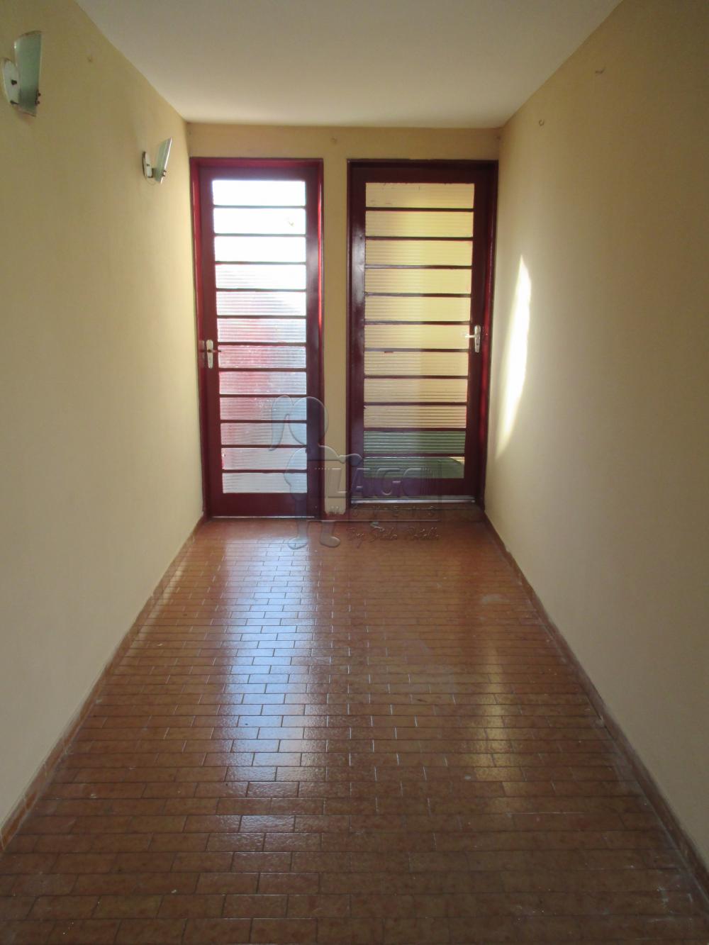 Comprar Casas / Padrão em Ribeirão Preto R$ 286.500,00 - Foto 4