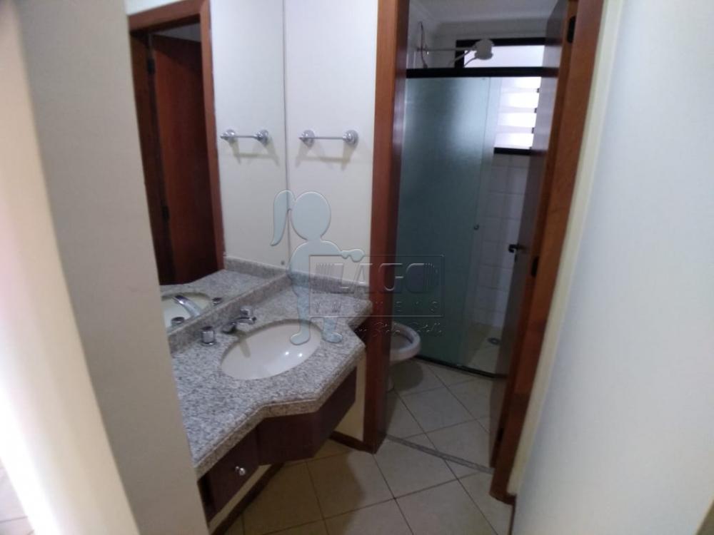 Alugar Apartamentos / Padrão em Ribeirão Preto R$ 1.700,00 - Foto 18