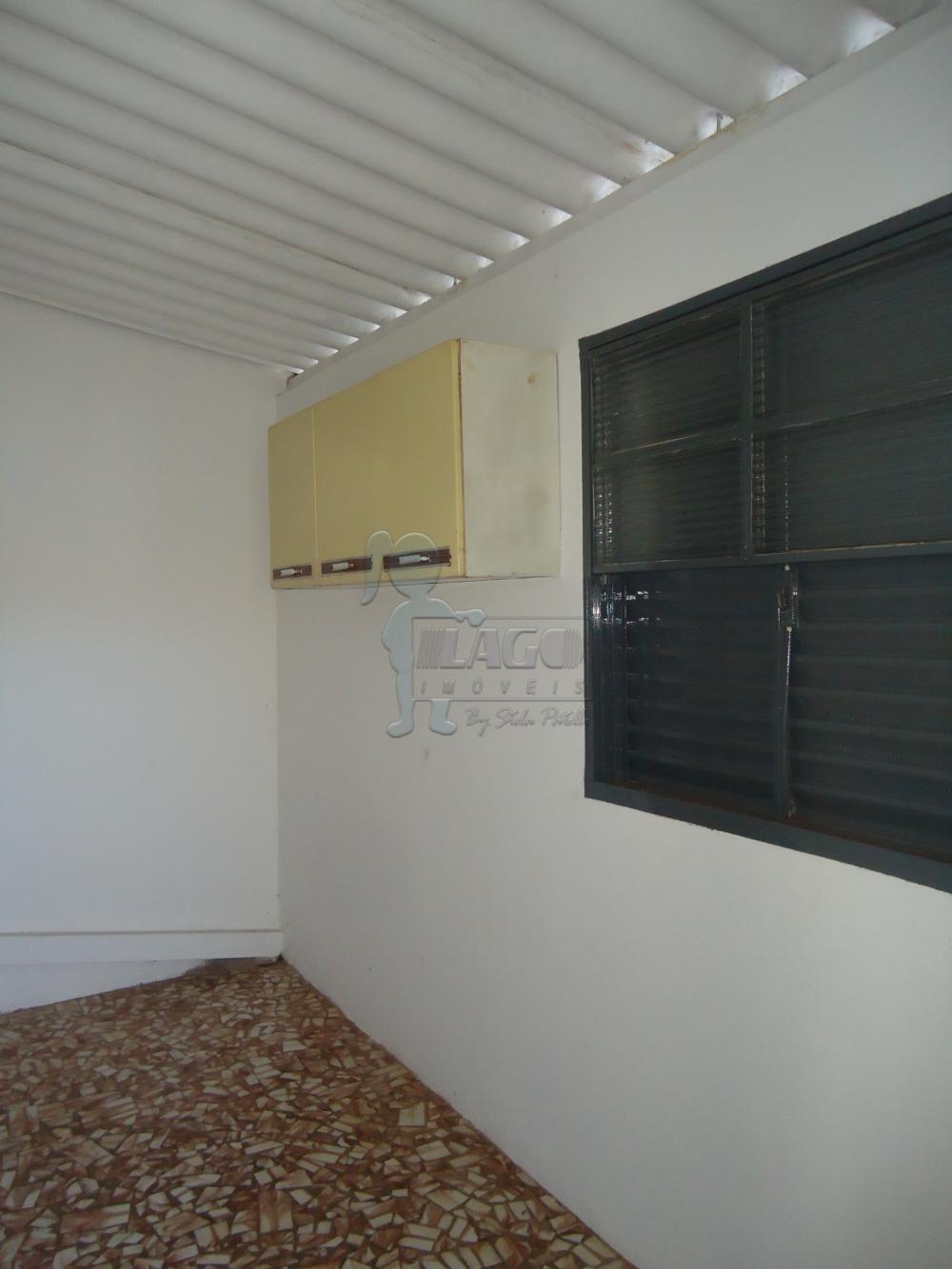 Alugar Casas / Padrão em Ribeirão Preto R$ 900,00 - Foto 7