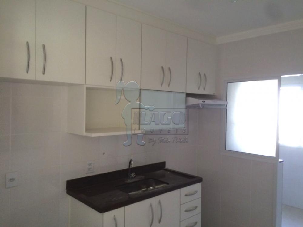Alugar Apartamentos / Padrão em Ribeirão Preto R$ 1.250,00 - Foto 2
