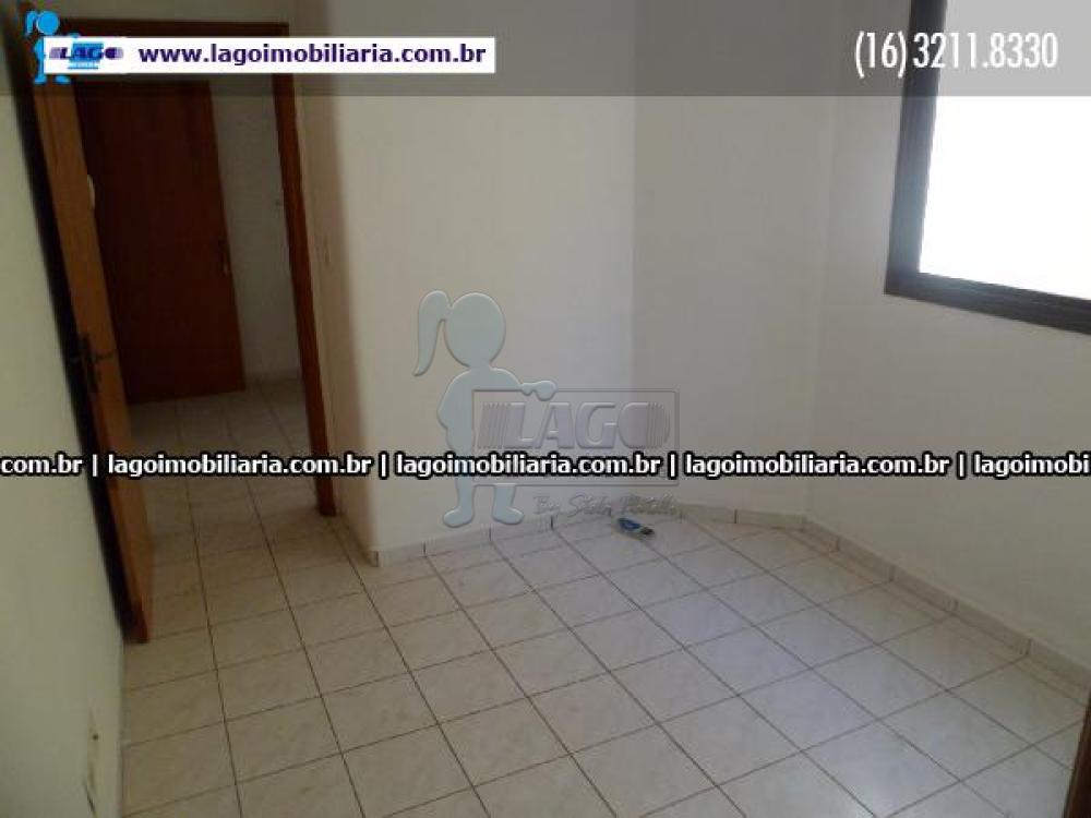 Alugar Apartamentos / Padrão em Ribeirão Preto R$ 750,00 - Foto 4