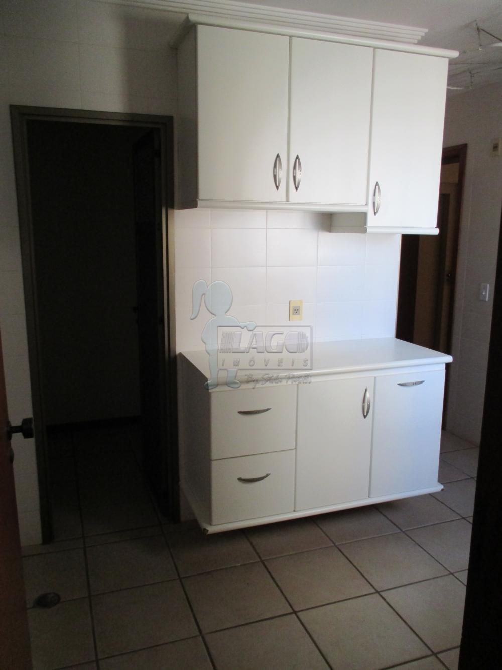 Alugar Apartamentos / Padrão em Ribeirão Preto R$ 1.950,00 - Foto 5