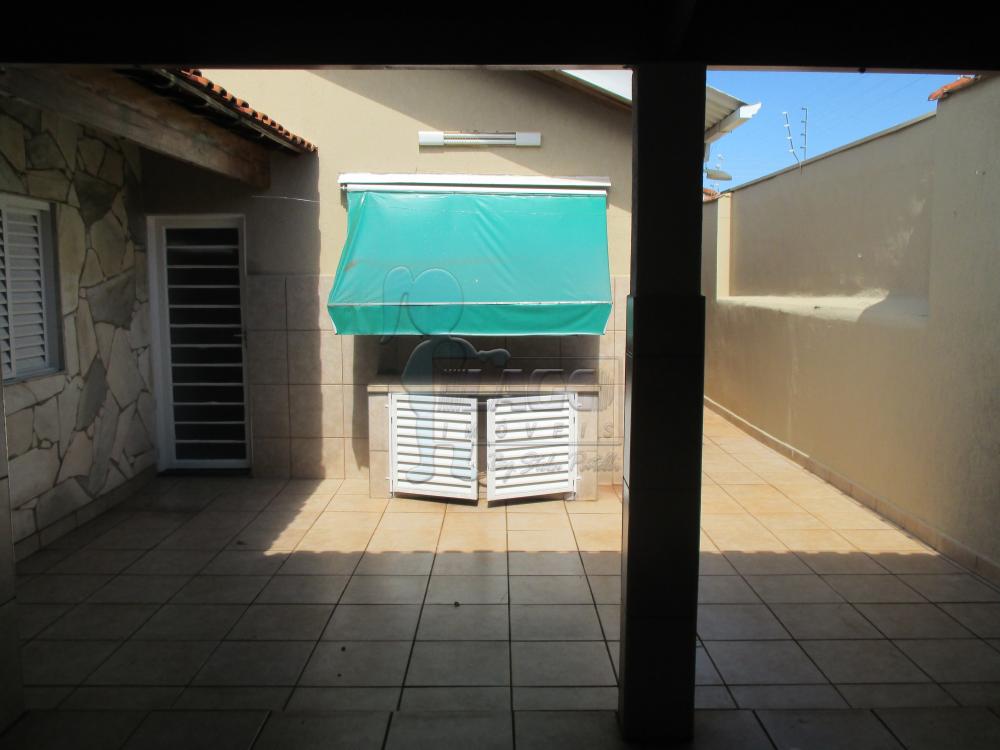 Alugar Casas / Padrão em Ribeirão Preto R$ 1.750,00 - Foto 8