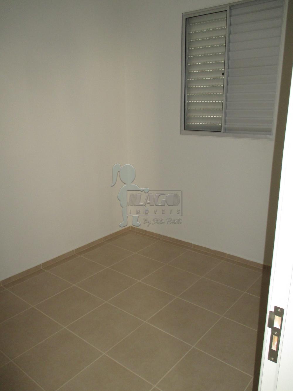 Alugar Apartamentos / Padrão em Ribeirão Preto R$ 600,00 - Foto 3