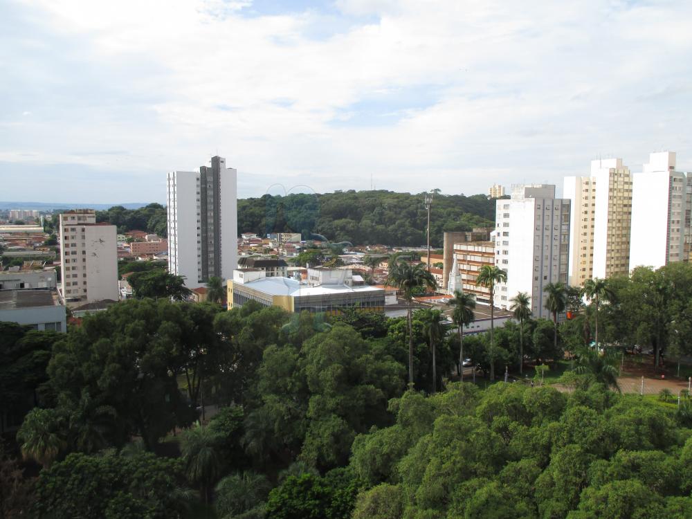 Alugar Apartamentos / Padrão em Ribeirão Preto R$ 800,00 - Foto 4