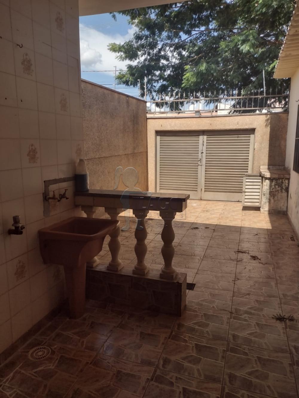 Alugar Casas / Padrão em Ribeirão Preto R$ 1.600,00 - Foto 15