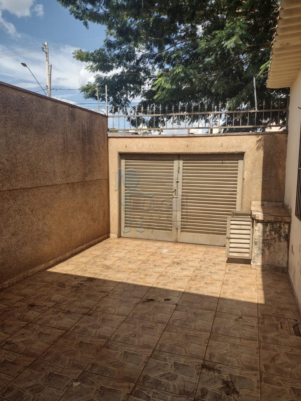 Alugar Casas / Padrão em Ribeirão Preto R$ 1.600,00 - Foto 16