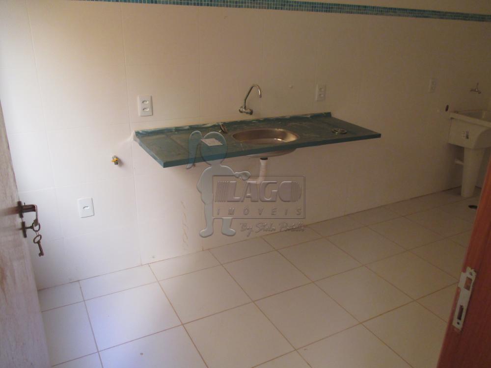 Alugar Apartamentos / Padrão em Ribeirão Preto R$ 750,00 - Foto 5