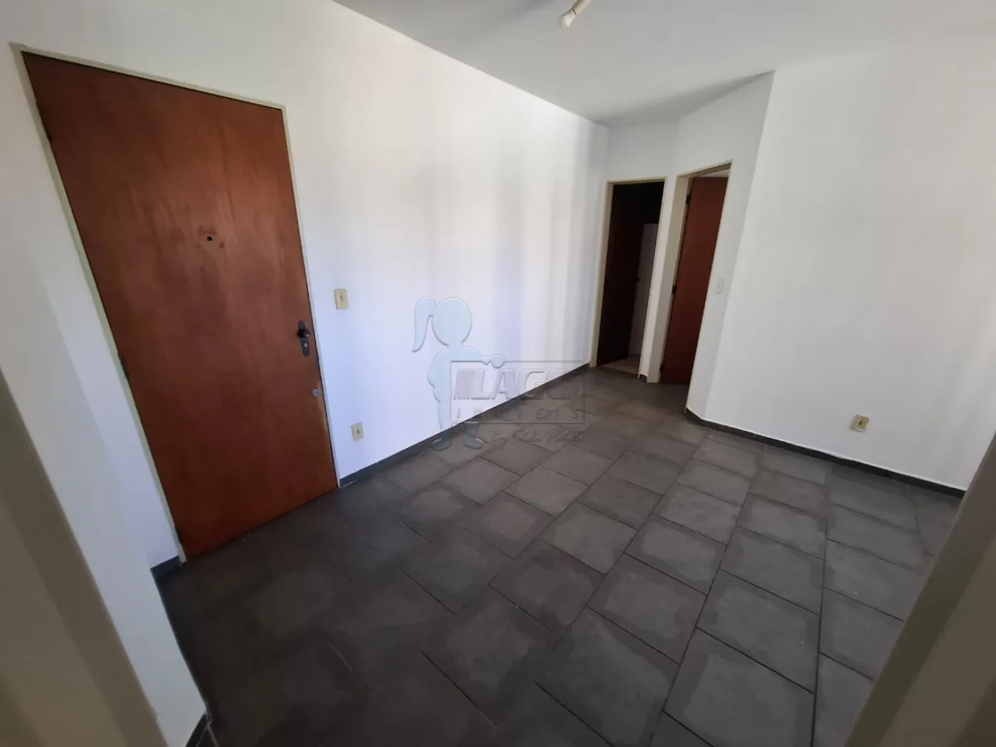 Alugar Apartamento / Padrão em Ribeirão Preto R$ 1.100,00 - Foto 2