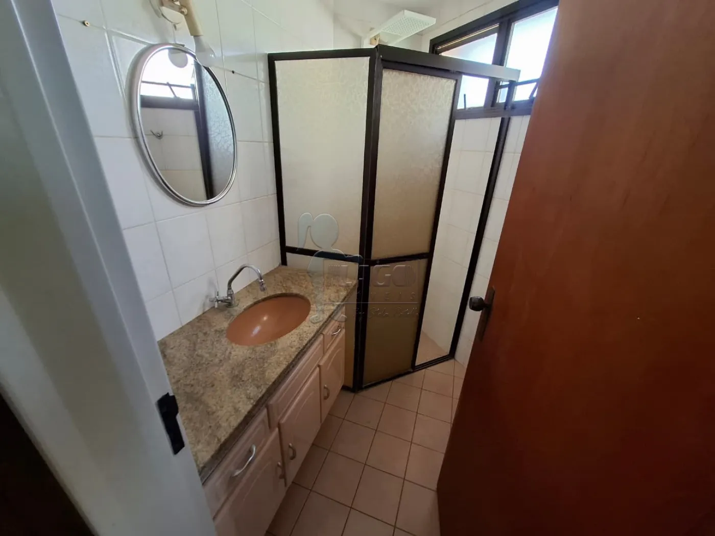 Alugar Apartamento / Padrão em Ribeirão Preto R$ 1.100,00 - Foto 6