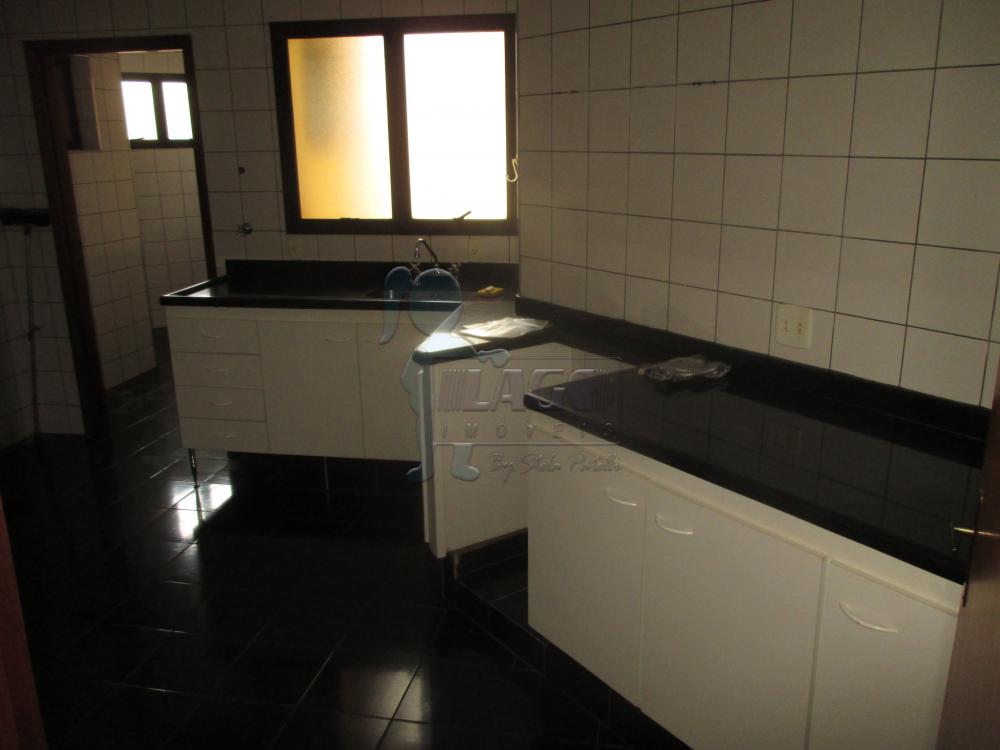 Alugar Apartamentos / Padrão em Ribeirão Preto R$ 1.400,00 - Foto 17