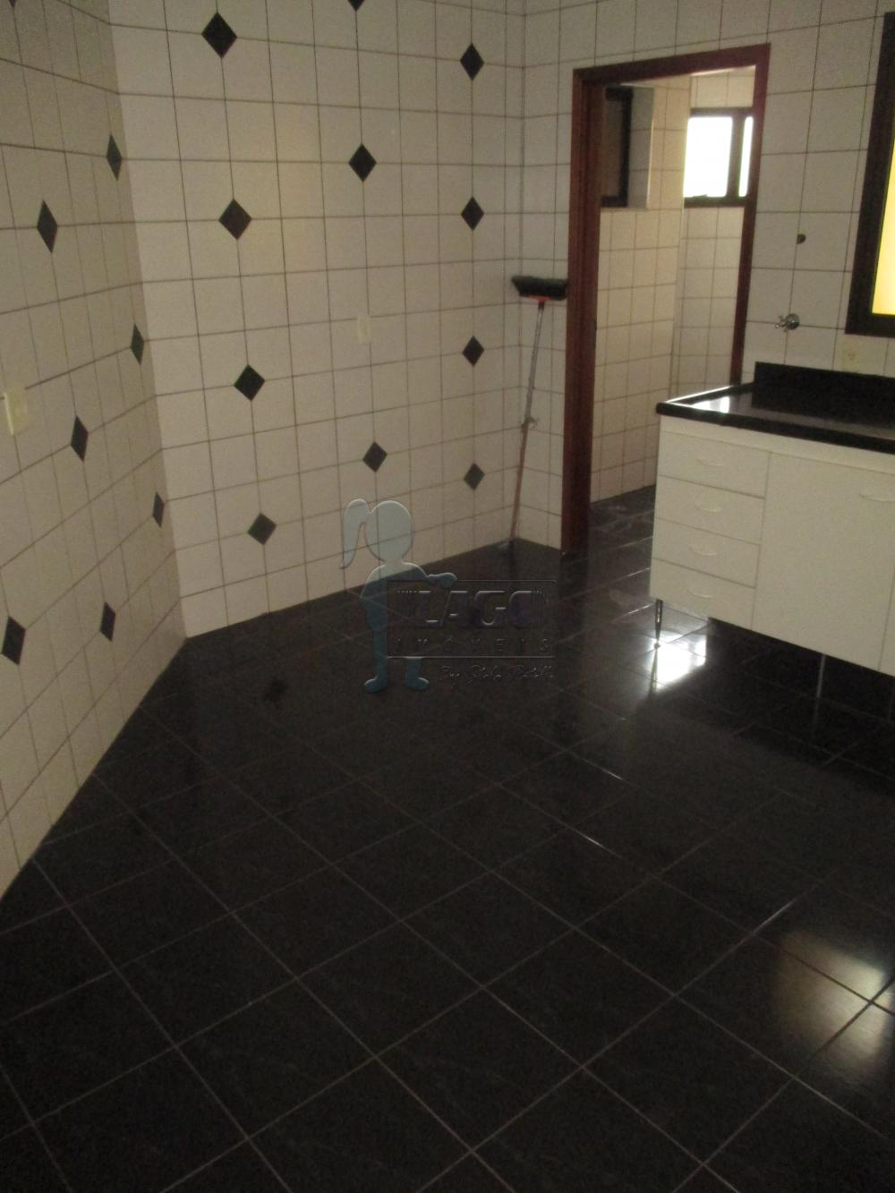 Alugar Apartamentos / Padrão em Ribeirão Preto R$ 1.400,00 - Foto 18