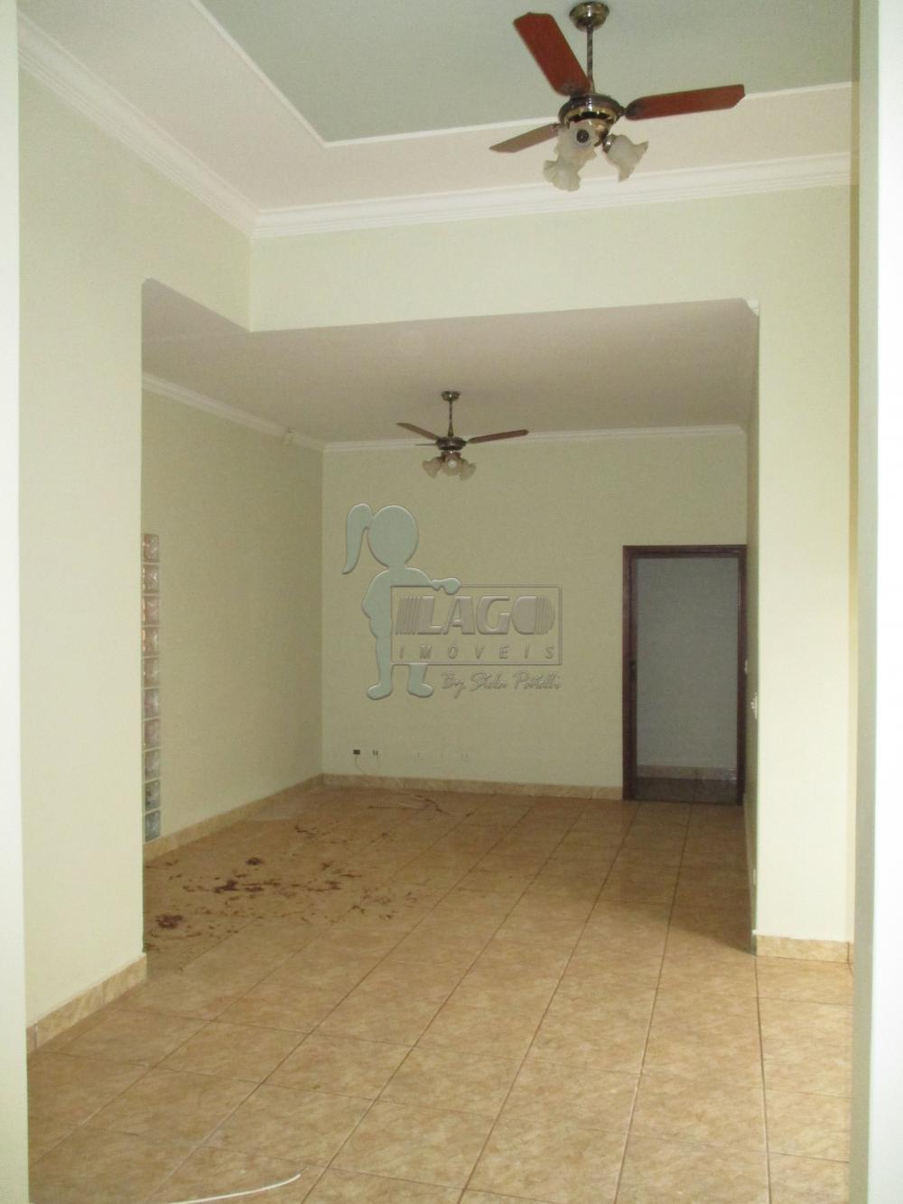 Alugar Casas / Padrão em Ribeirão Preto R$ 2.200,00 - Foto 5