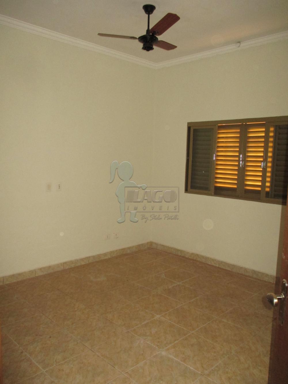 Alugar Casas / Padrão em Ribeirão Preto R$ 2.200,00 - Foto 17