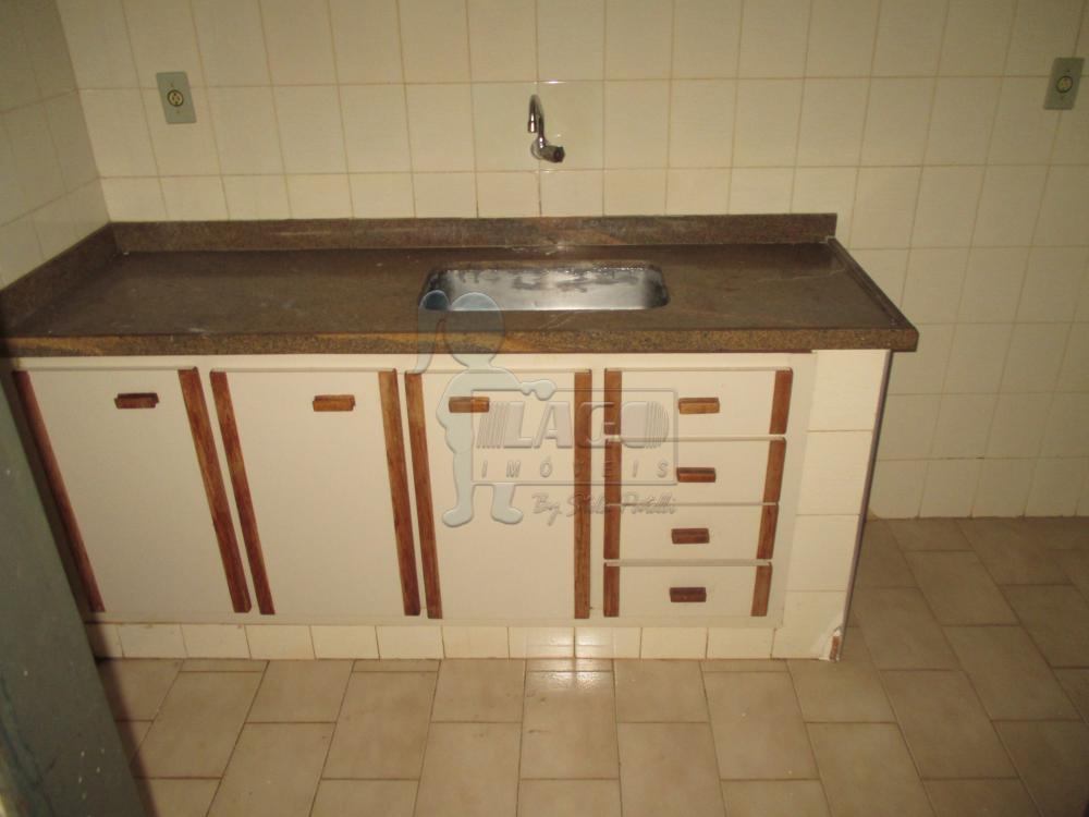 Alugar Apartamentos / Padrão em Ribeirão Preto R$ 750,00 - Foto 5