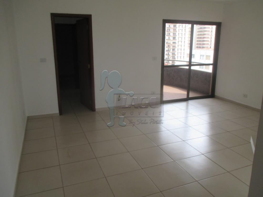 Alugar Apartamentos / Padrão em Ribeirão Preto R$ 900,00 - Foto 1