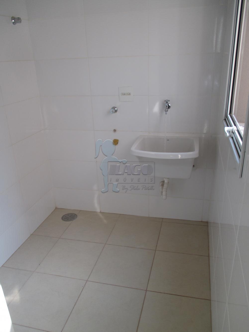 Alugar Apartamentos / Padrão em Ribeirão Preto R$ 1.300,00 - Foto 3