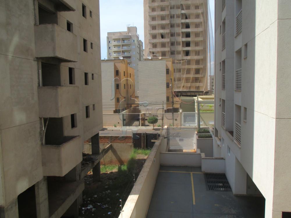 Alugar Apartamentos / Padrão em Ribeirão Preto R$ 950,00 - Foto 3