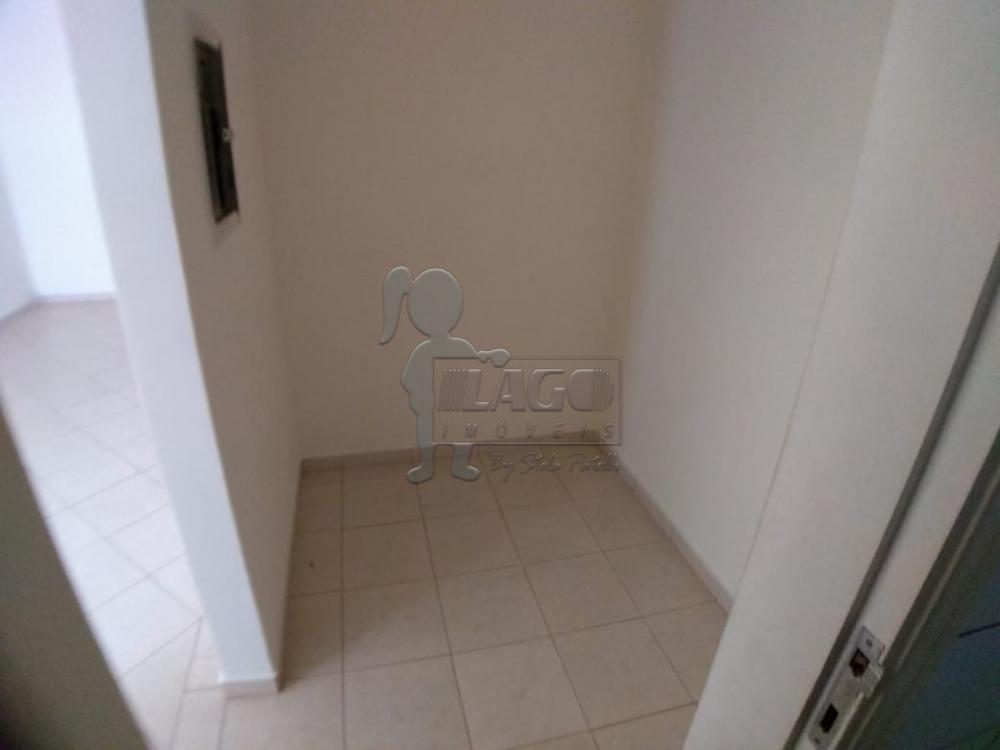 Comprar Apartamentos / Padrão em Ribeirão Preto R$ 170.000,00 - Foto 4