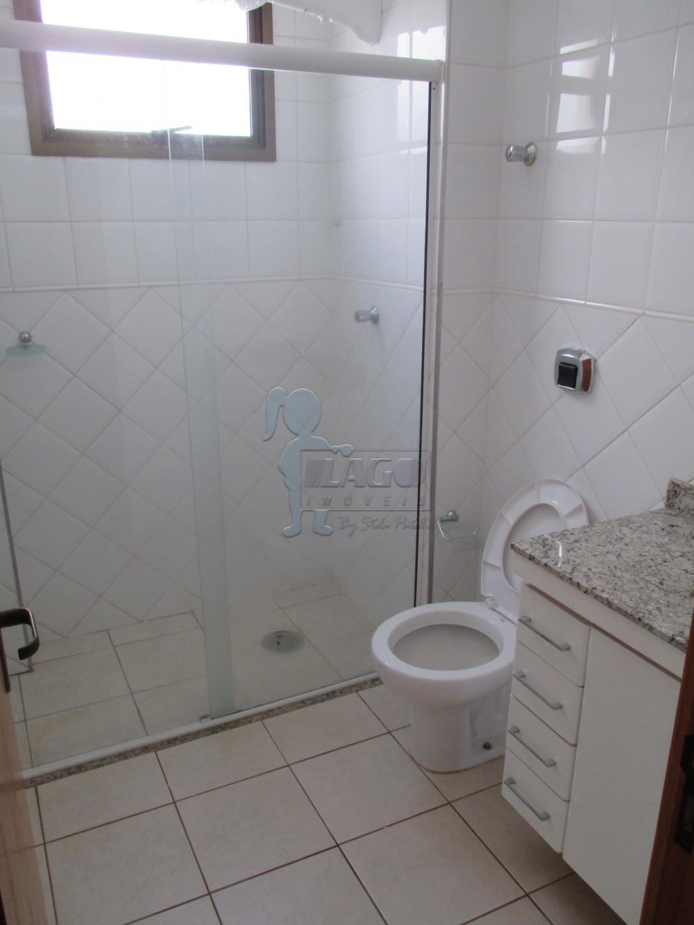 Alugar Apartamentos / Padrão em Ribeirão Preto R$ 1.200,00 - Foto 1