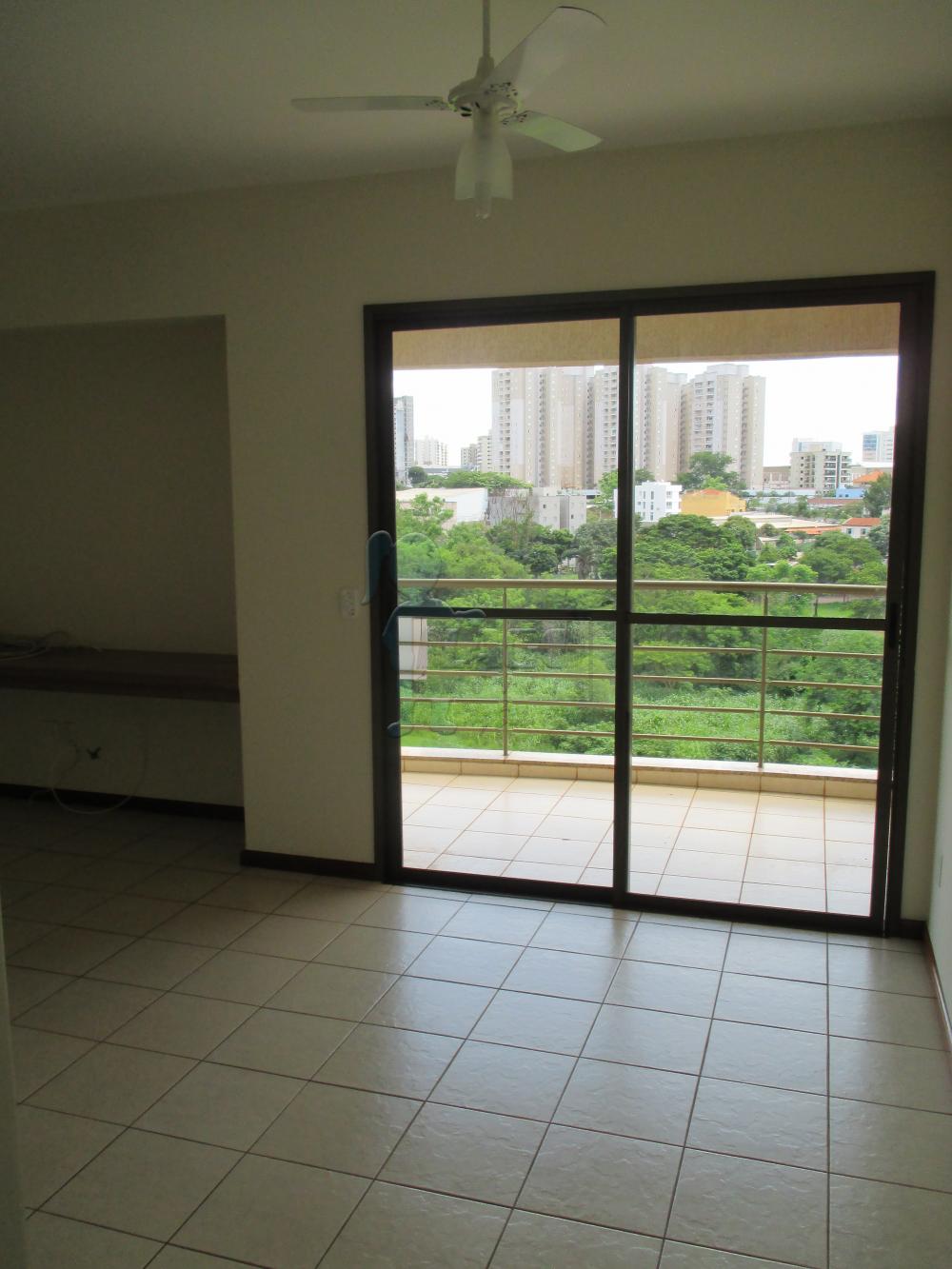 Alugar Apartamentos / Padrão em Ribeirão Preto R$ 1.200,00 - Foto 2