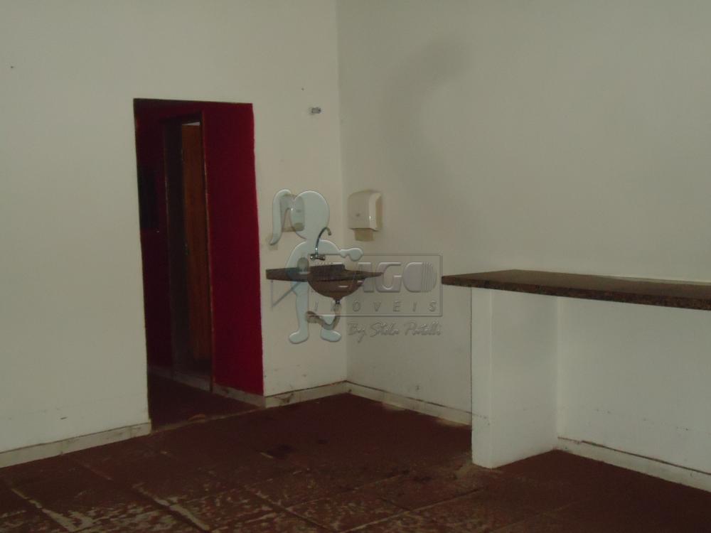 Alugar Comercial / Casa Comercial em Ribeirão Preto R$ 1.600,00 - Foto 10