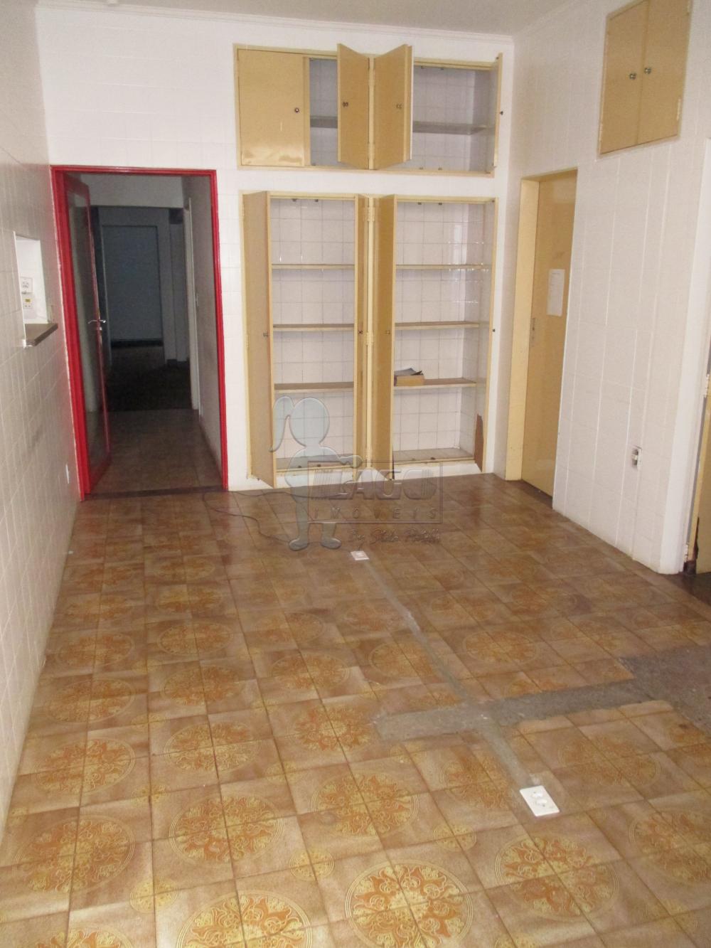 Alugar Comercial / Casa Comercial em Ribeirão Preto R$ 1.800,00 - Foto 12